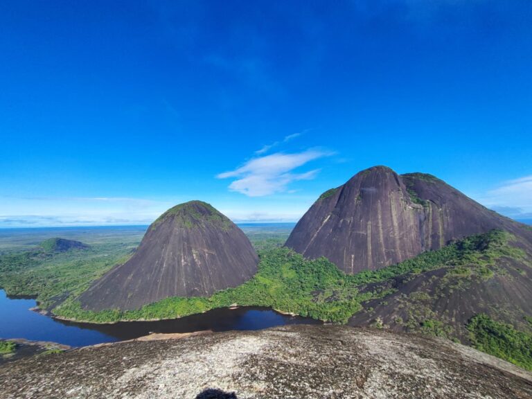 Recomendaciones para los Cerros de Mavicure (no Mavecure) en Guanía
